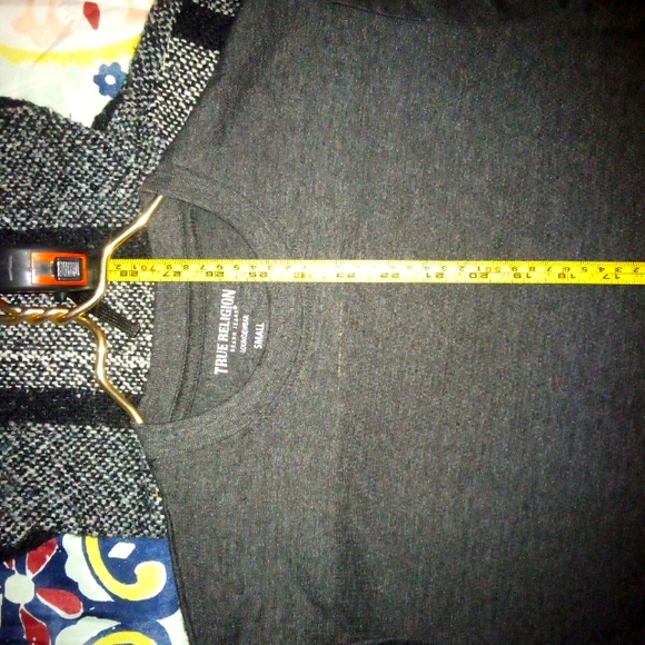 True Religion Crew~Neck Tee Shirt Size Small - Picture 12 of 13